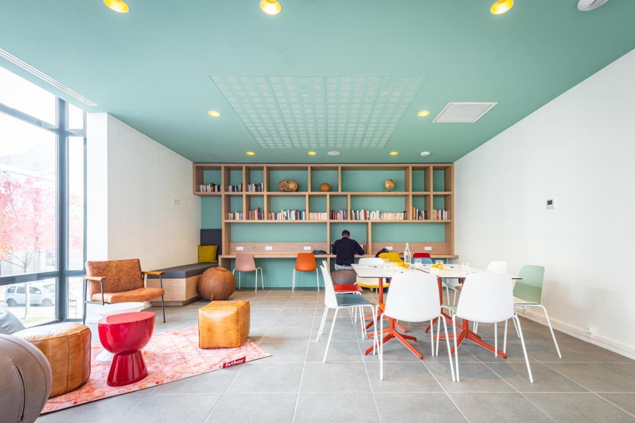 Hostel Le Hueb Grenoble Dış mekan fotoğraf
